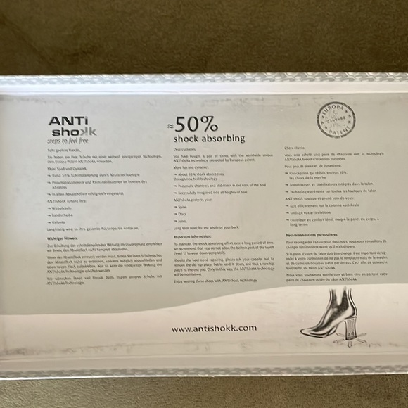 Classic and beautiful leather shoes CAPRICE, size 9M, made in Germany - Picture 6 of 13